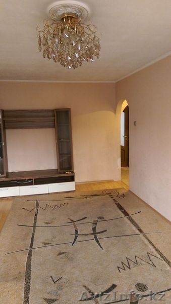 Продам 3-х комнатную  квартиру в центре города - Изображение #4, Объявление #1314293