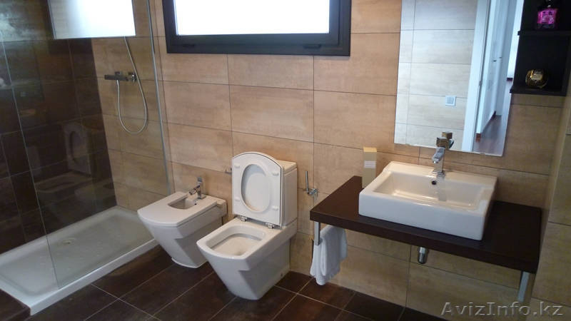 Элитный дуплекс с видом на море и бассейном под Барселоной - Изображение #9, Объявление #1391906