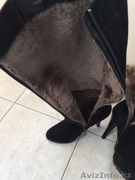 продам зимние черные замшевые  сапоги  Италия   - Изображение #2, Объявление #1503456