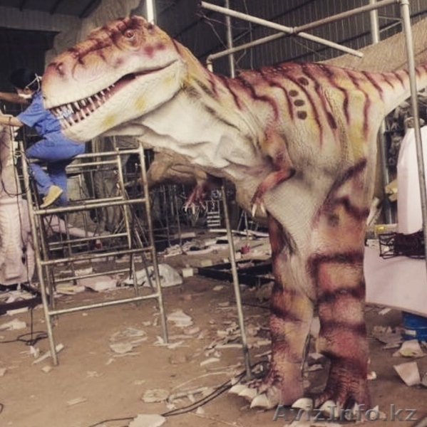 Роботизированный костюм динозавра с множеством функций - Изображение #4, Объявление #1534558