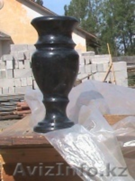 Гранитные вазы, шарики, колоны - Изображение #1, Объявление #1557593