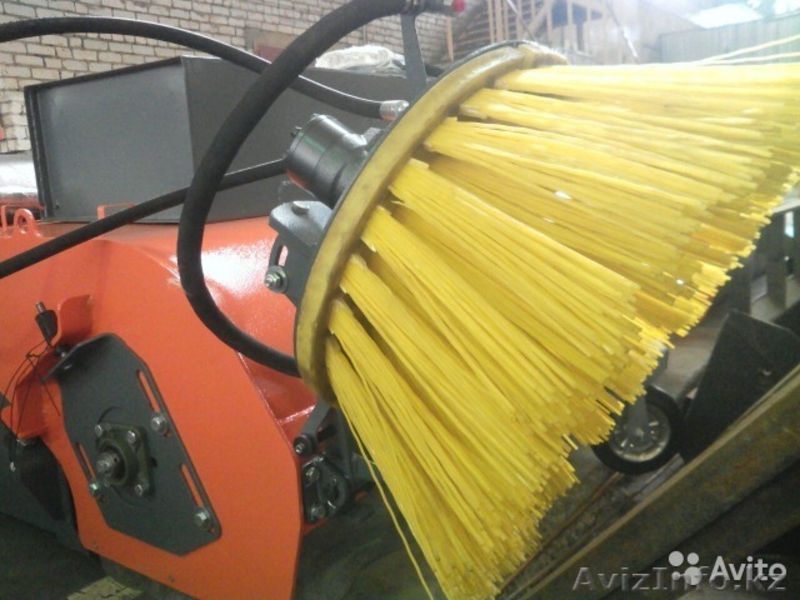 Для погрузчика щетка с передним бункером - Изображение #4, Объявление #1560458