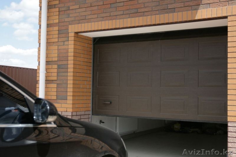 Секционные Гаражные ворота с фотоэлементами и сигнальной лампой - Изображение #1, Объявление #1635367
