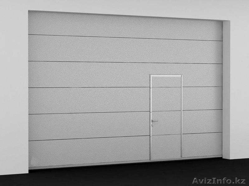 Секционные ворота со встроенной  калиткой, с ручным цепным приводом - Изображение #1, Объявление #1636992