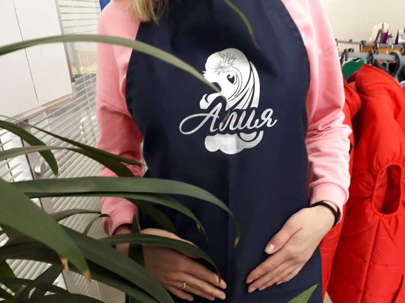 Пошив фартуков, нанесение логотипа - Изображение #2, Объявление #1646048