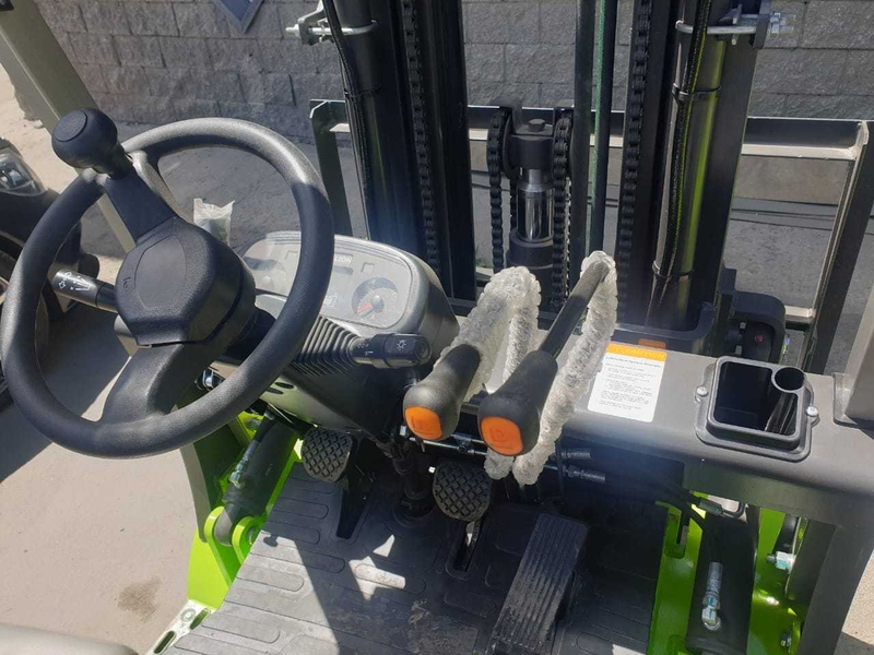 Продам новый дизельный вилочный погрузчик Zoomlion FD 20 - Изображение #4, Объявление #1699374