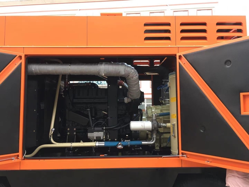 дизельный винтовой компрессор на шасси - Изображение #5, Объявление #1714065