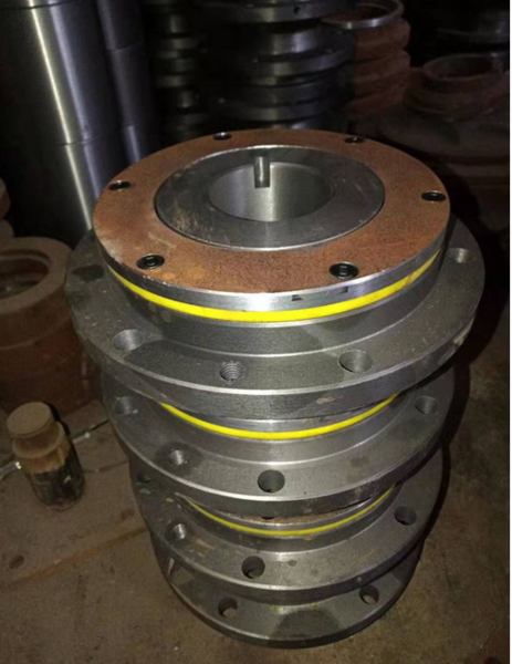 Уплотнение валов смесителя бетонов. - Изображение #2, Объявление #1715302