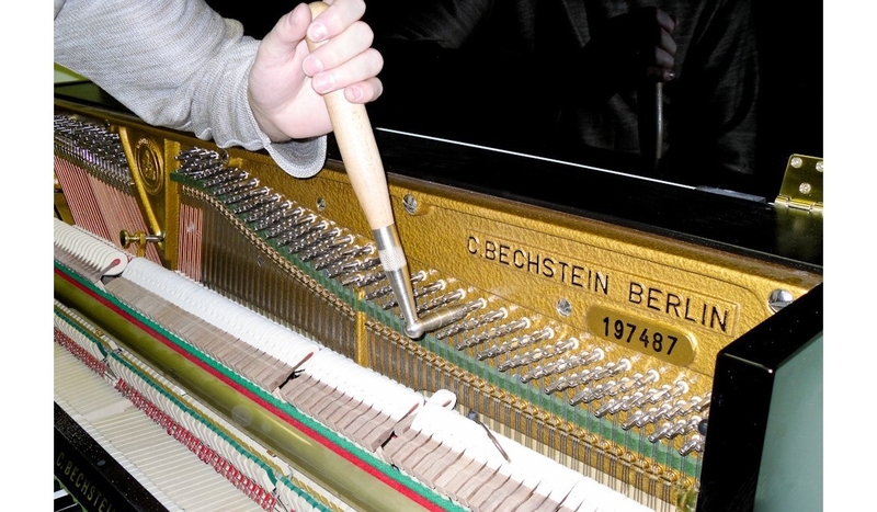 Настройка и ремонт пианино фортепиано, рояль г.Алматы  - Изображение #4, Объявление #1718108