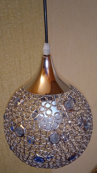 Люстра - Шар в хорошем состоянии б/у. - Изображение #1, Объявление #1727428