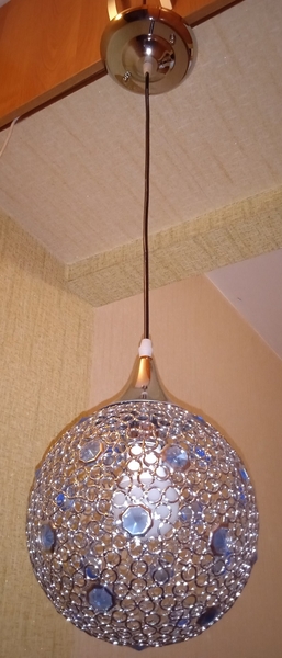 Люстра - Шар в хорошем состоянии б/у. - Изображение #3, Объявление #1727428
