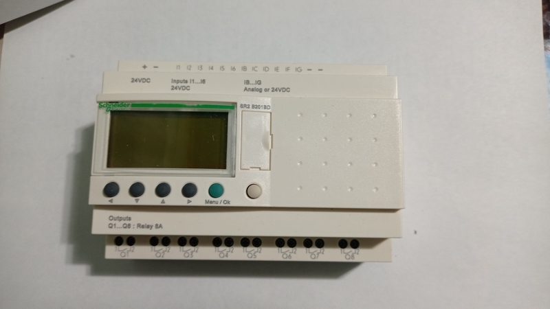 Контроллер Schneider ZELIO SR2 B201BD - Изображение #1, Объявление #1731407