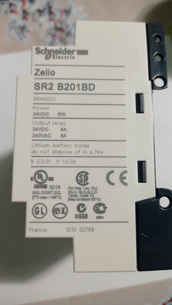 Контроллер Schneider ZELIO SR2 B201BD - Изображение #2, Объявление #1731407