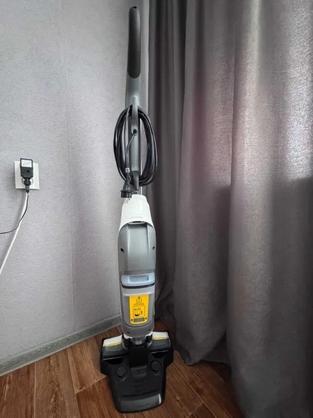 Продам электрошвабру Kaercher FC 5 Premium - Изображение #4, Объявление #1748256